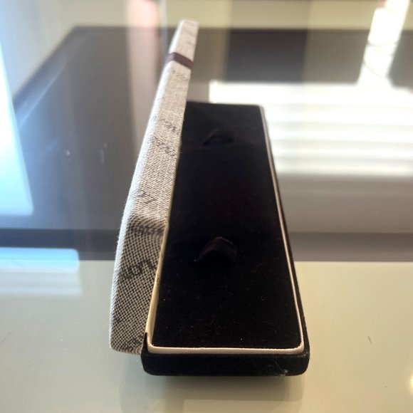 Longines Swiss Brand Logo Watch Case! - Picture 7 of 13